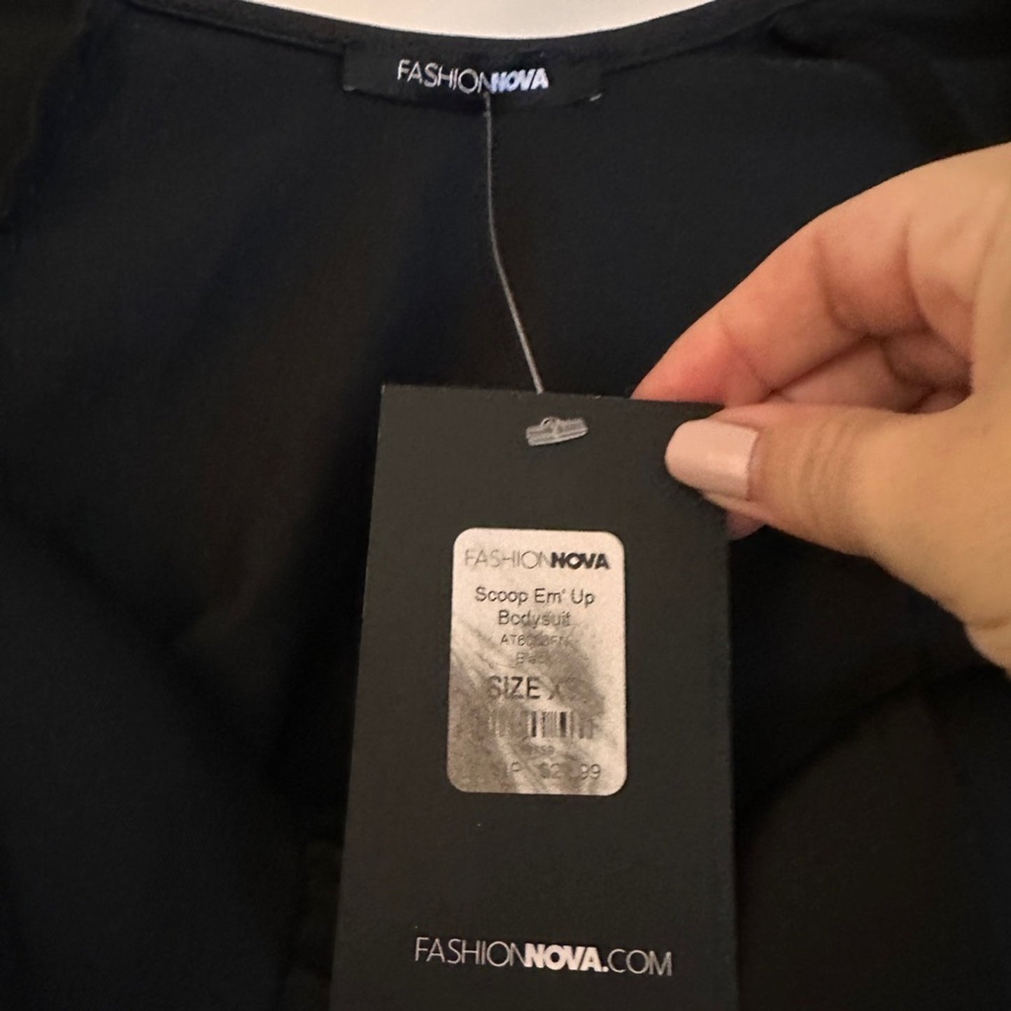 NWT Fashion Nova “scoop em up” bodysuit size XS