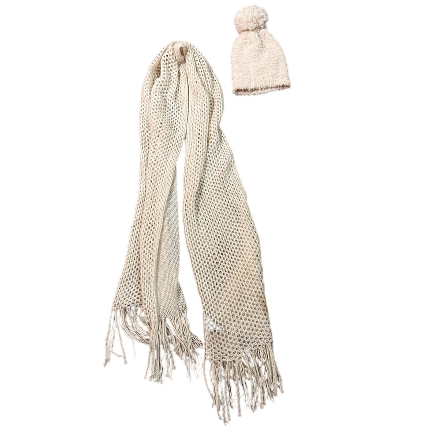 Cream scarf and beanie set