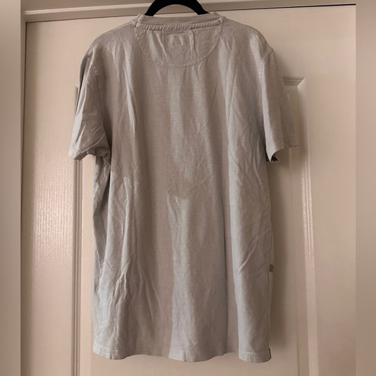 A. Tiziano men’s graphic tee size large