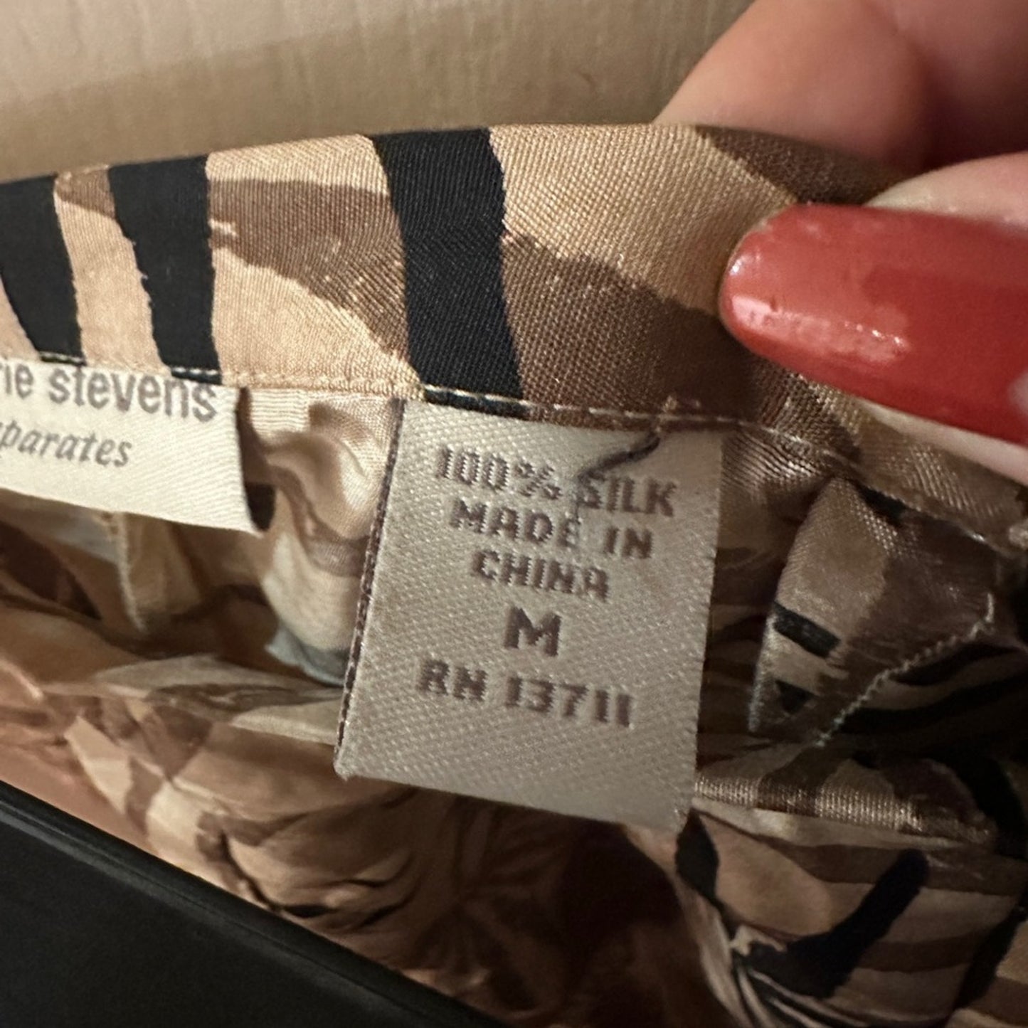Vintage Valerie Stevens 100% silk pants size medium