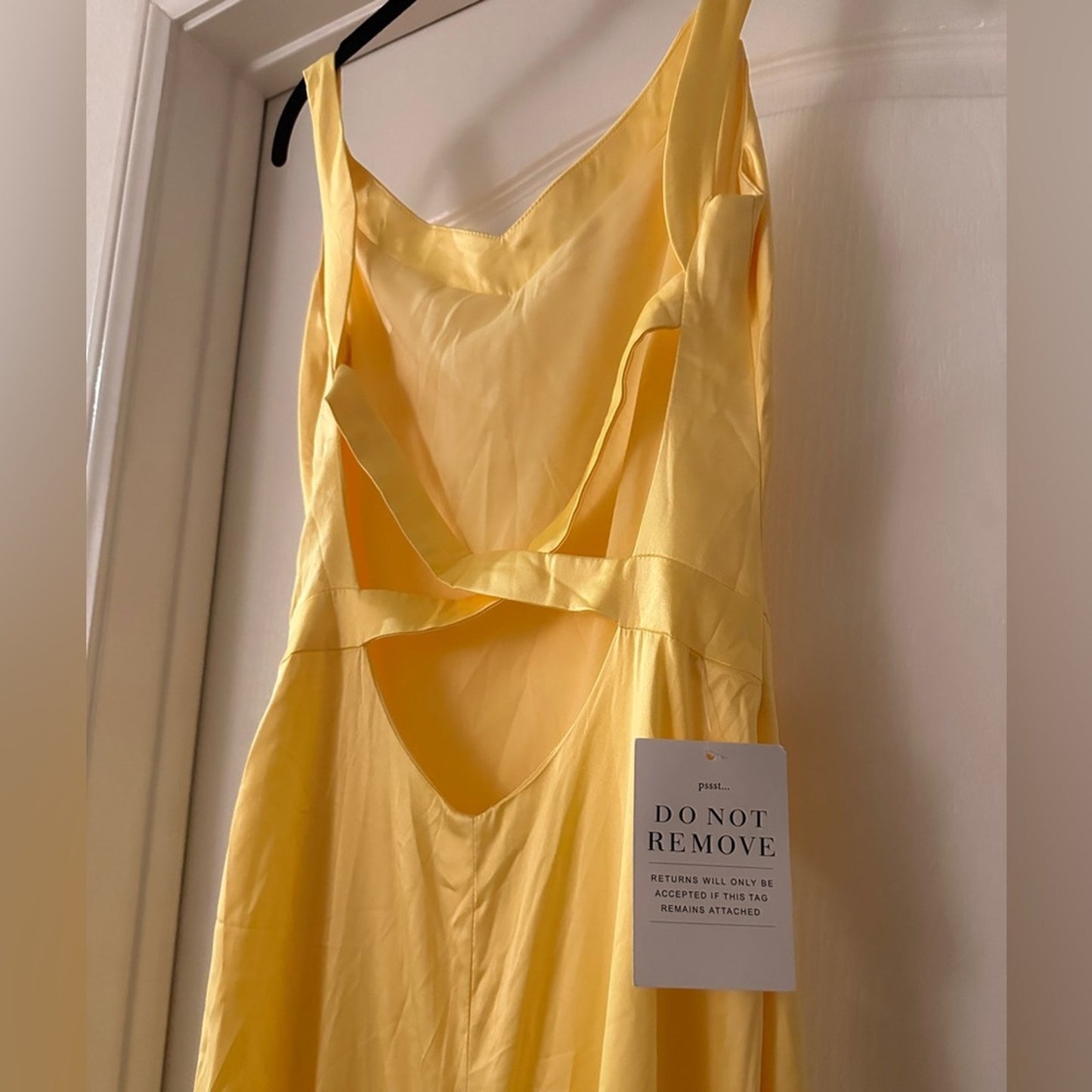 NWT Celeb yellow gown size 2