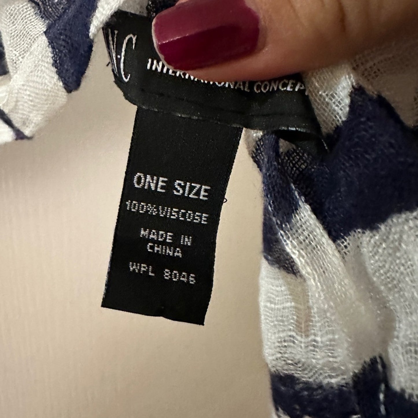🍷INC internationally navy and white stripes lightweight scarf