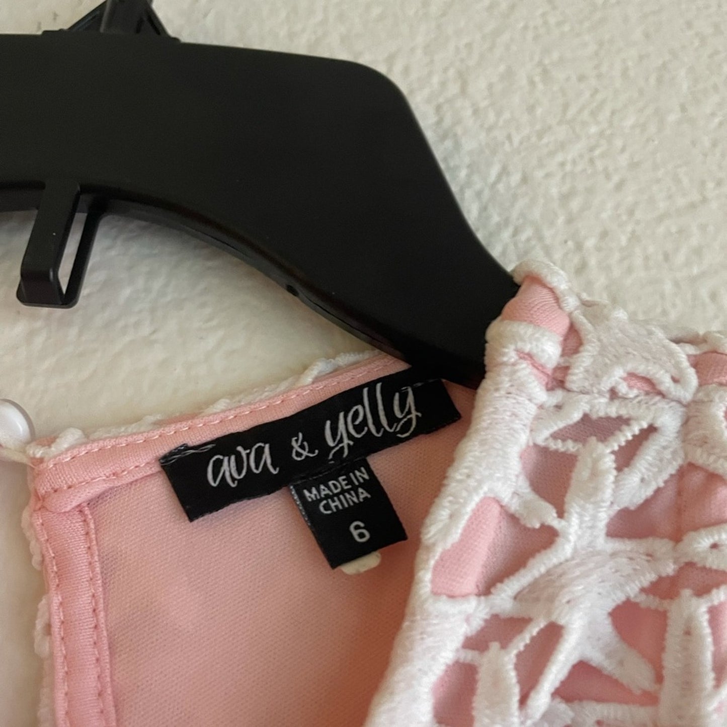 🌻Ava and Yelly girls pink and white dress size 6