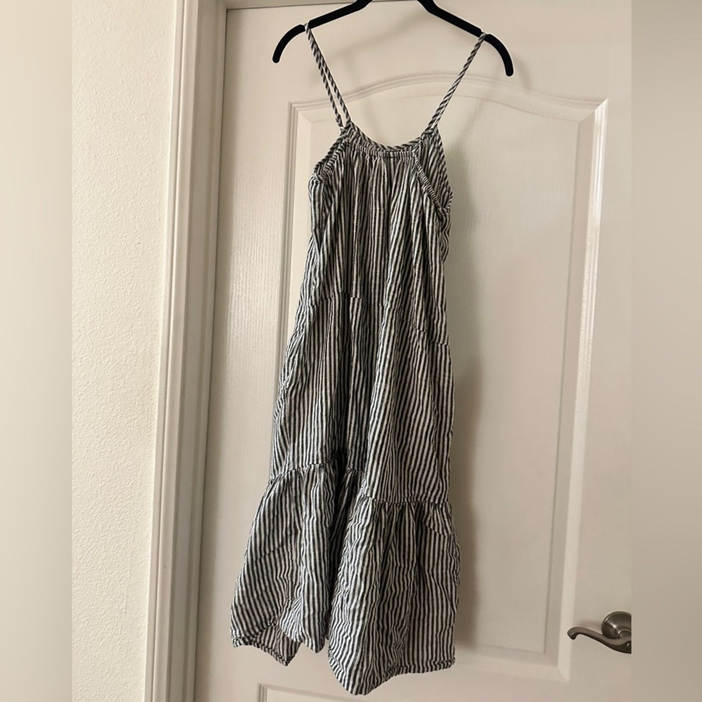 BOHO ME Navy and white stripped dress size medium