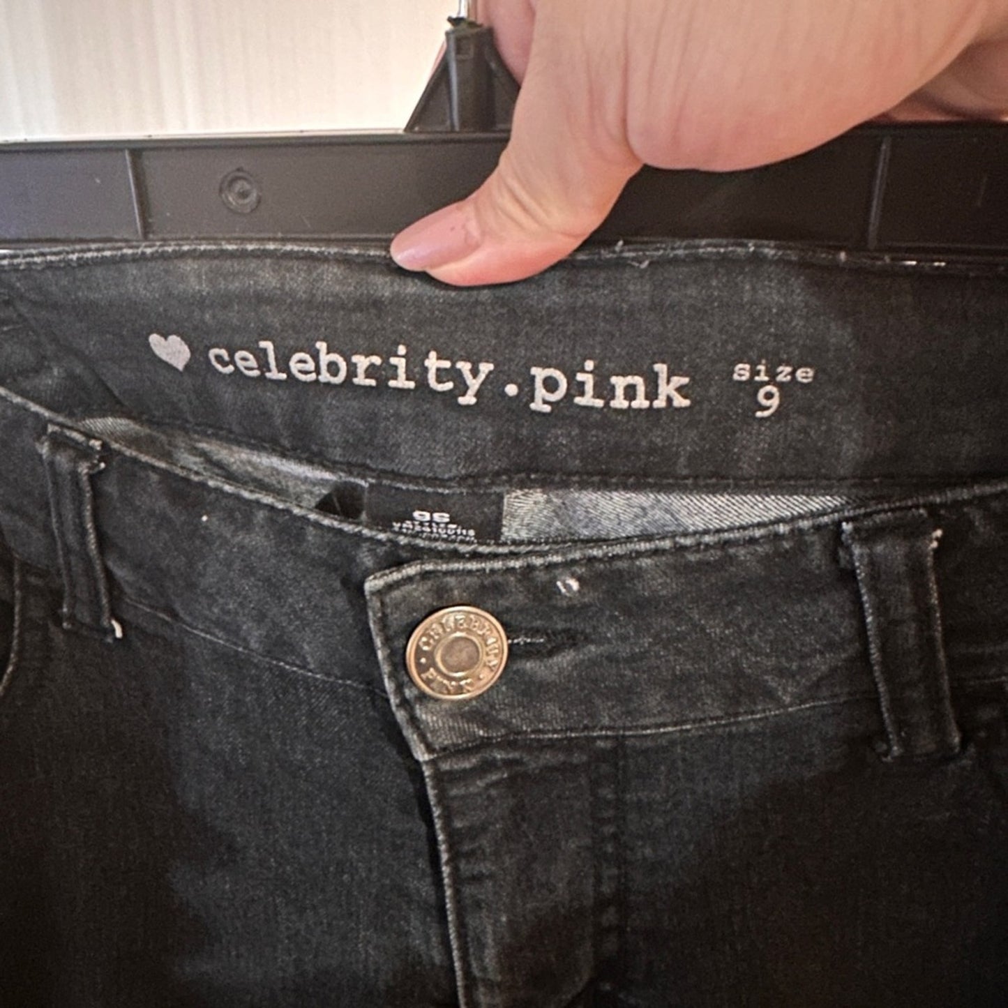 Celebrity Pink black straight tapered jeans size 9
