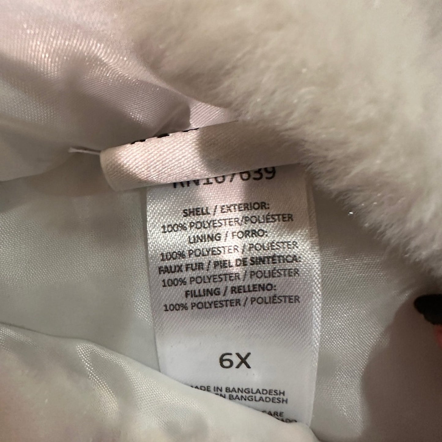 NWOT Nicole Miller New York white and black bow tie hooded puffer vest size 6