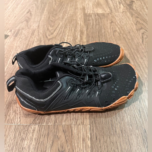 Koppu black water outdoor shoes size 7.5