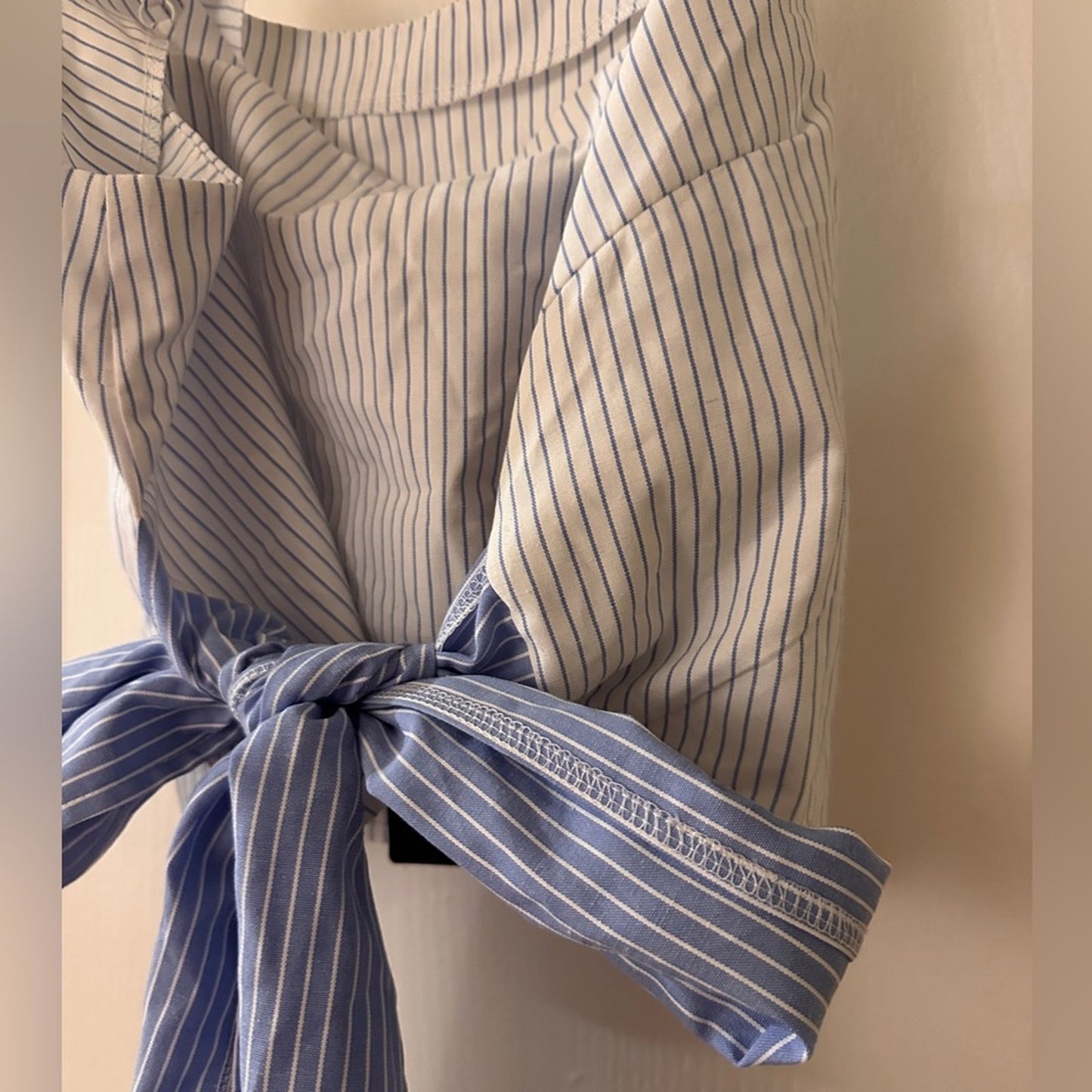 NWT Prettylittlething blue and white contrasting stripe cami top size 12