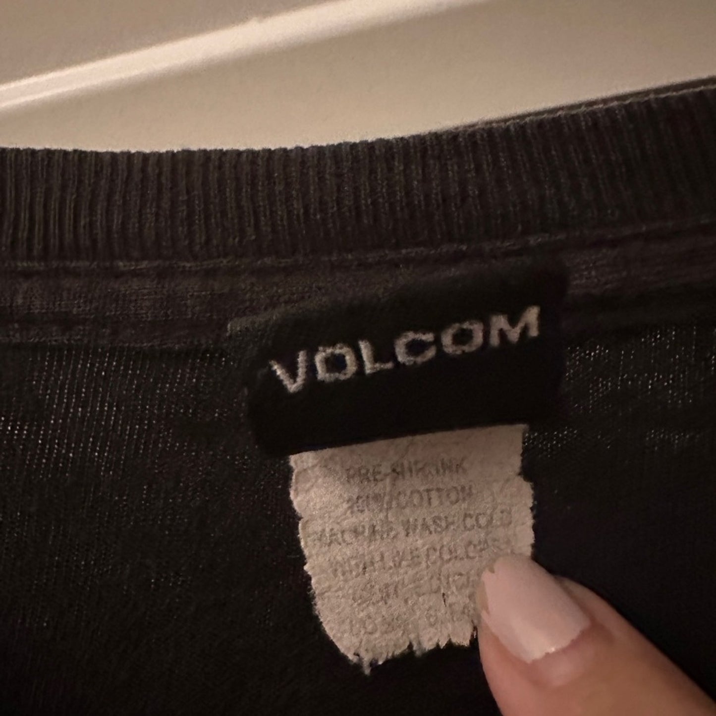 Volcom dark grey graphic tee size medium