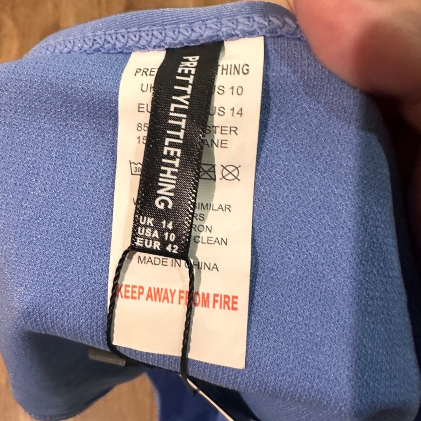 NWT Prettylittlething thing cheeky bum bikini bottoms size 10