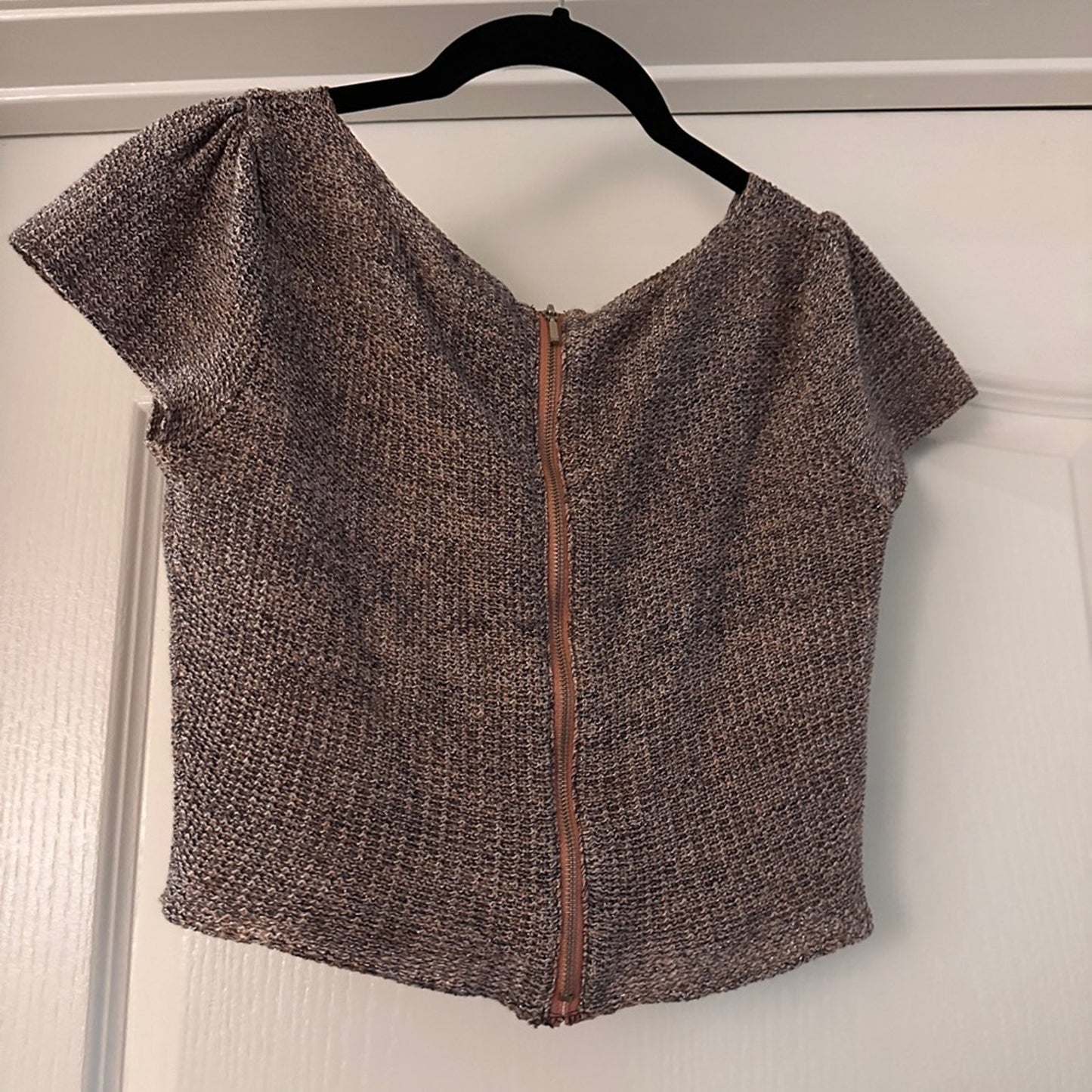 Vintage dynamic knit crop top size xs