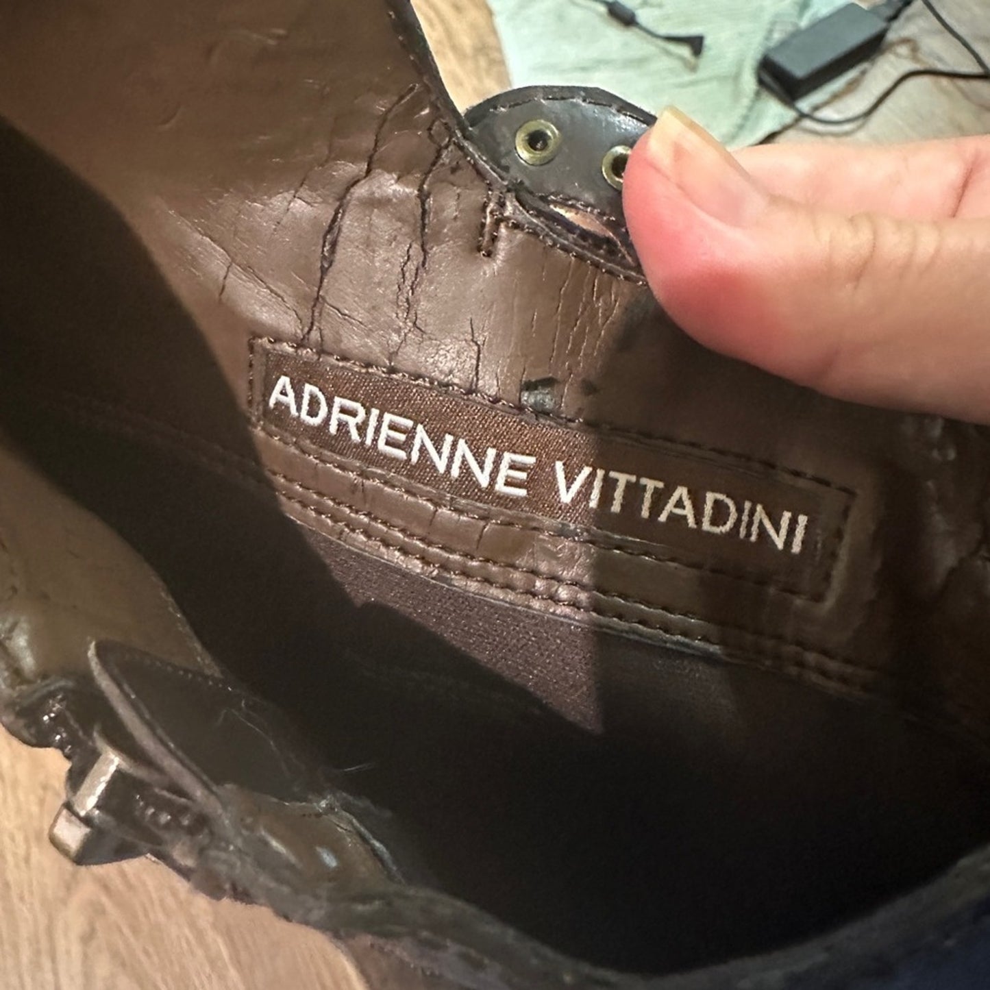 Adrienne Vittadini brown black heel leather boots size 7