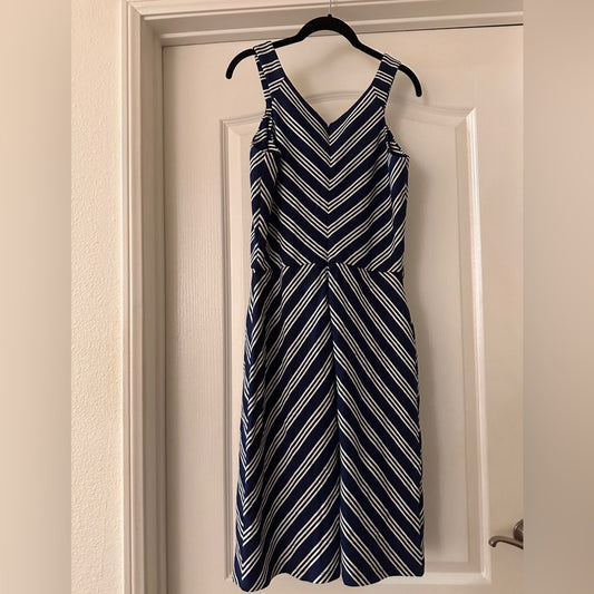 Lark & Ro Navy and white striped dress size medium