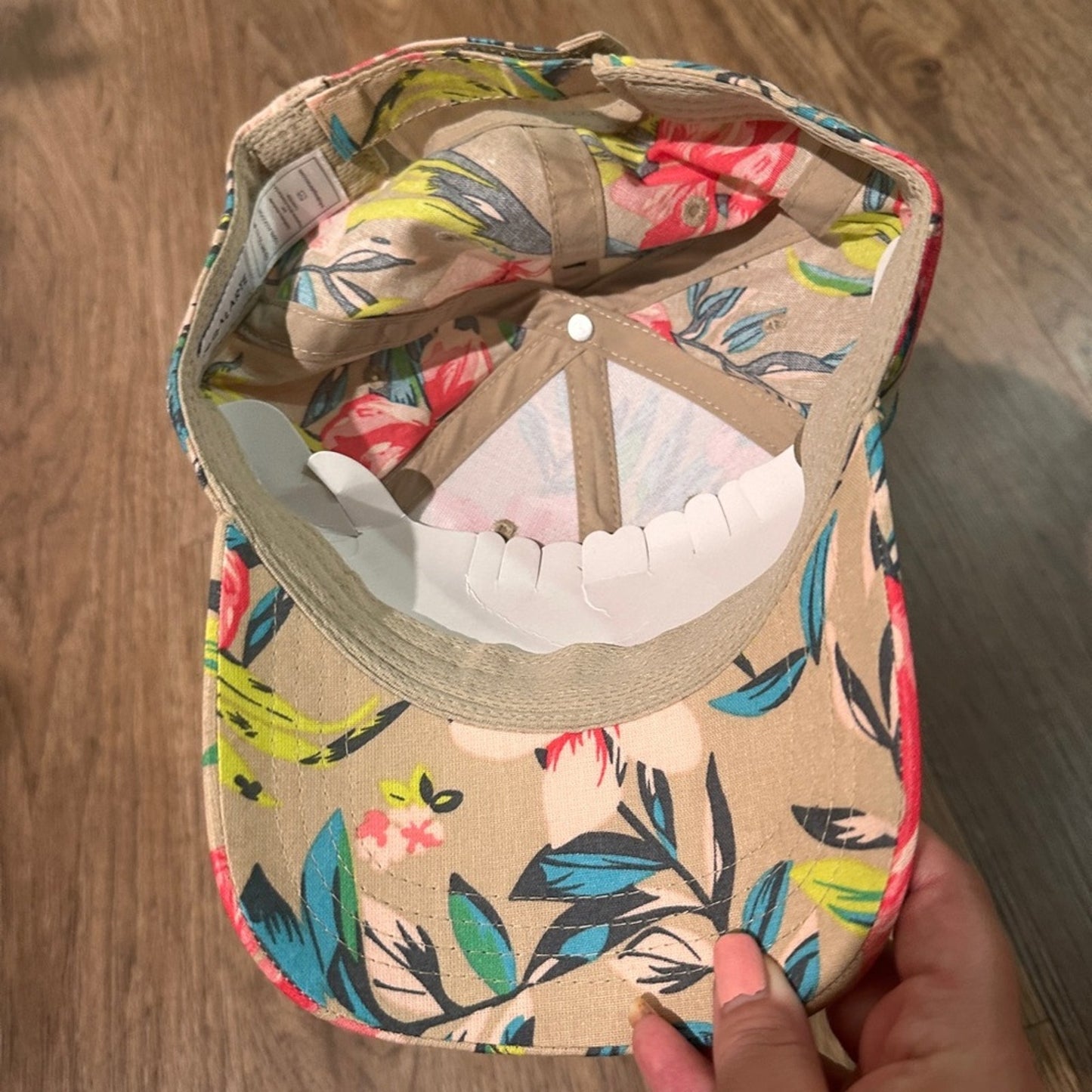 NWT Costa Rica tropical hat