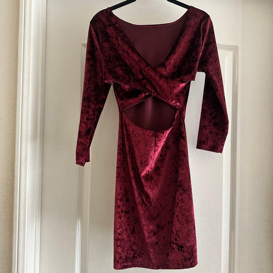 🍷Unedited dark red burgundy, body con long sleeve mini dress size small
