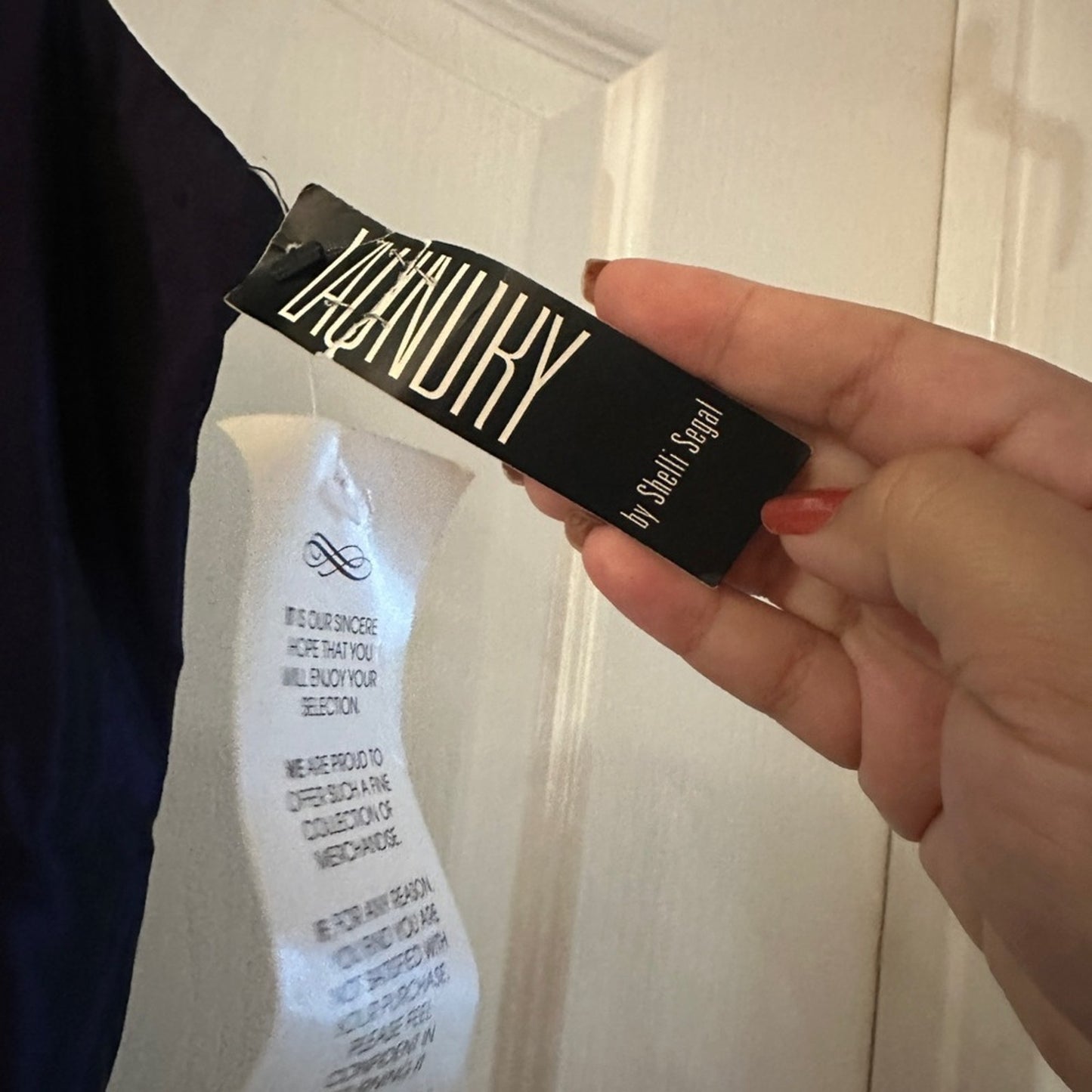 🍷NWT Laundry by Shelli Segal evening gown in plum size 8