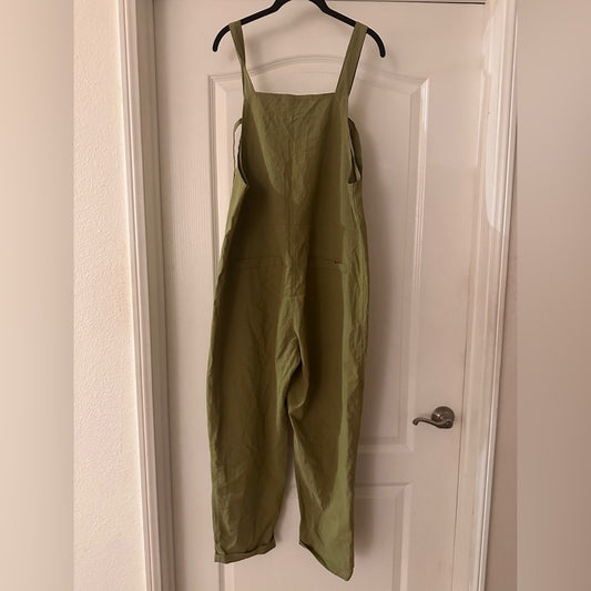 Aedvoouer cotton linen blend green jumpsuit size medium