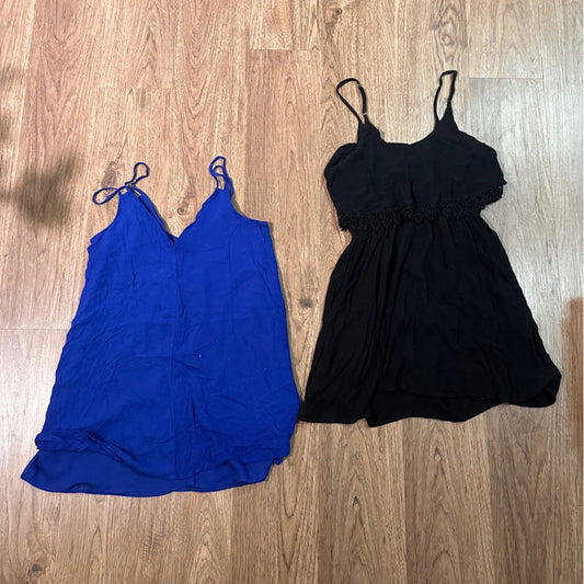 Set of 2 Forever 21 mini dresses size medium