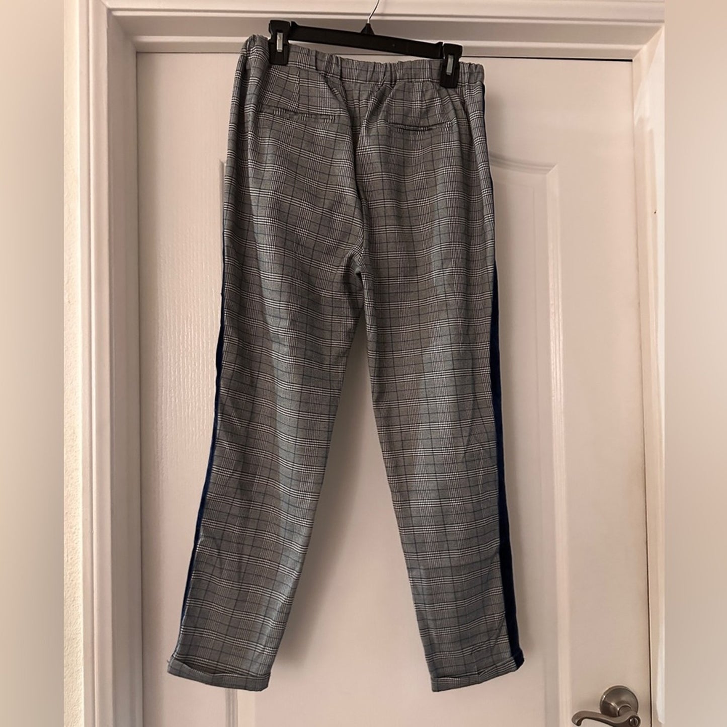 Elenza grey white and navy plaid houndstooth trousers size large
