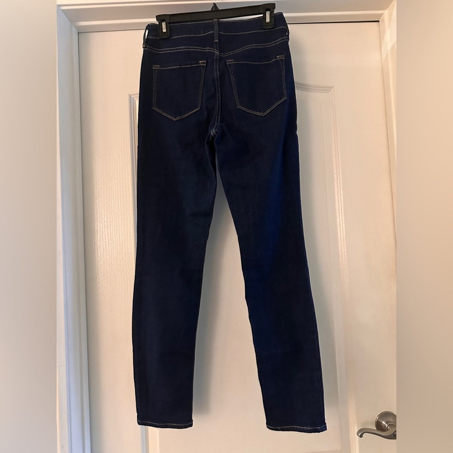 Old navy high rise straight jeans size 2
