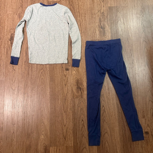 Gap X Starwars Mandalorian graphic pajama set size 12