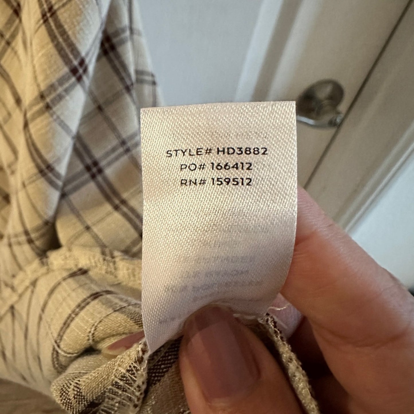 🐈⬛Lulus beige plaid midi dress size small