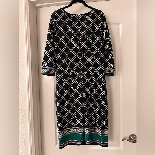 🍷White House black market geometric print dress size 8