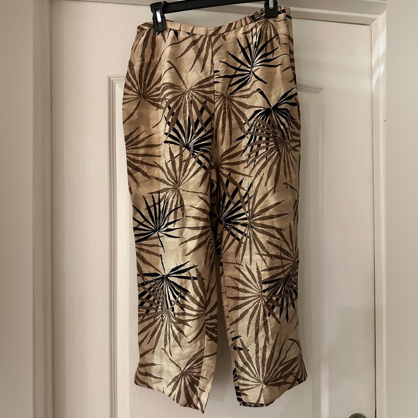 Vintage Valerie Stevens 100% silk pants size medium