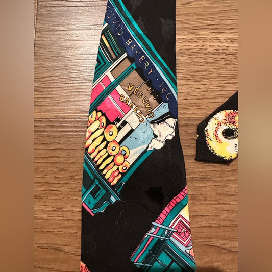 🍷Set of 2 vintage silk ties