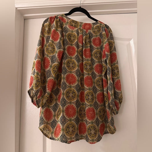 Ezra colorful chiffon printed blouse size large