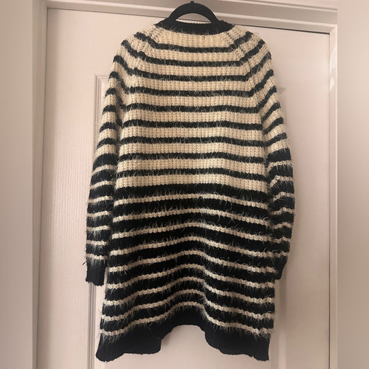 Forever 21 cream and black striped knit long cardigan with pockets size S/M