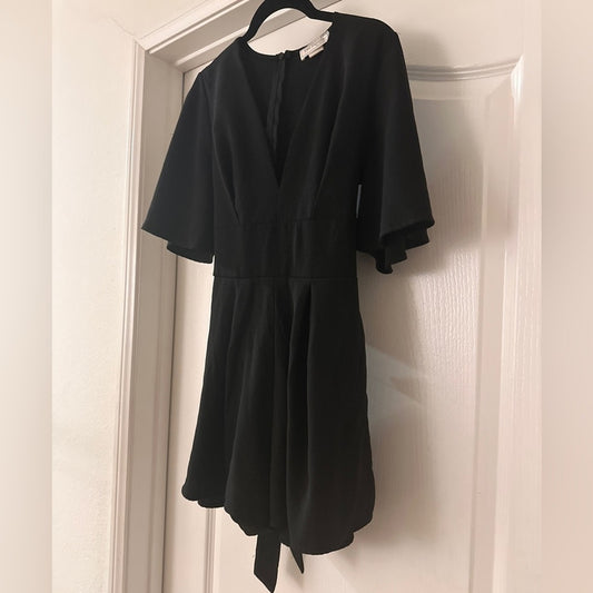 🐈⬛Ces Femme black romper size small