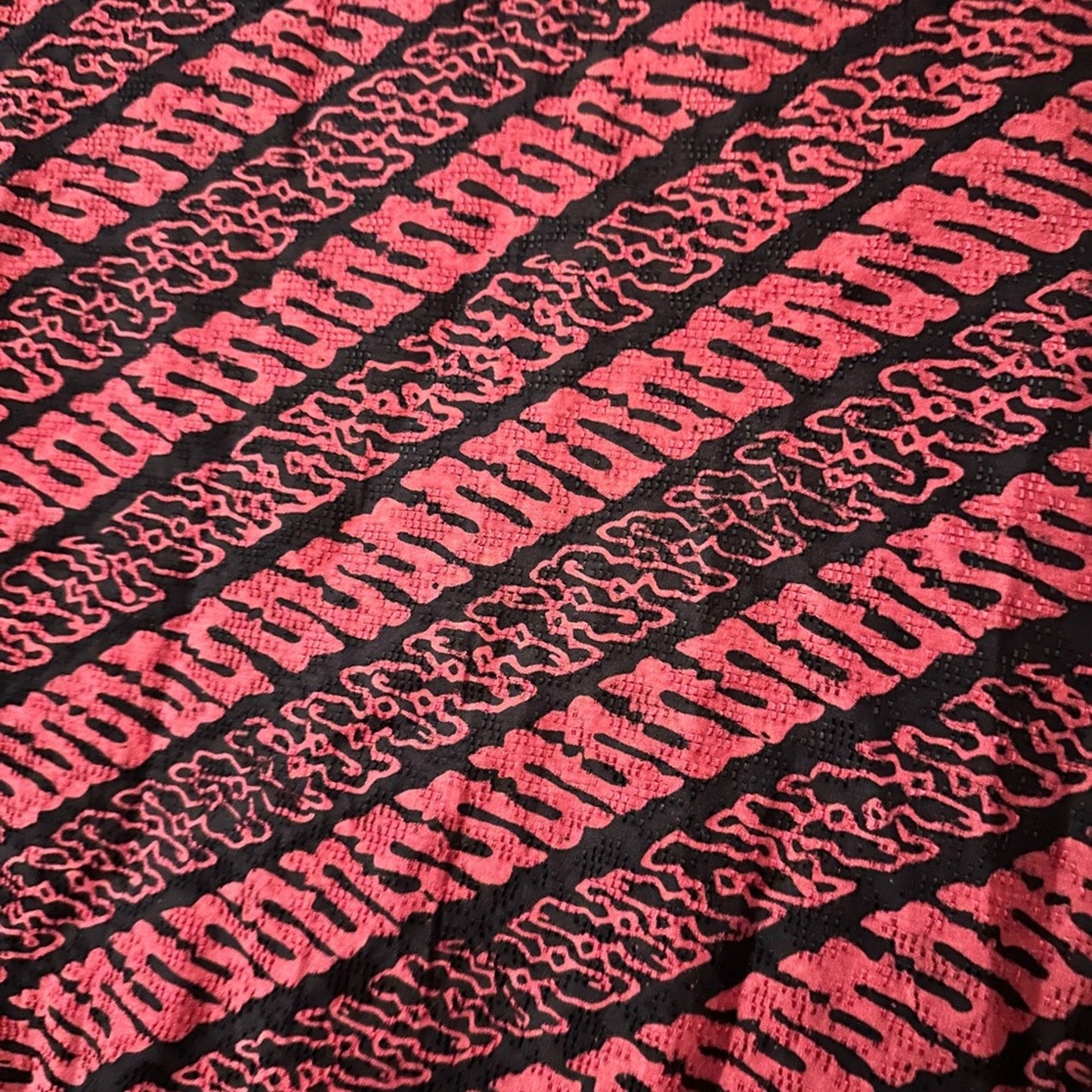 Long black and red poncho one size