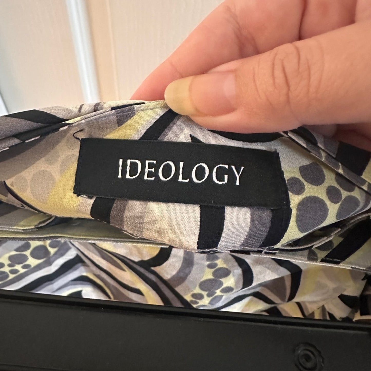 Ideology black great and yellow kaleidoscope print wrap midi skirt size 6