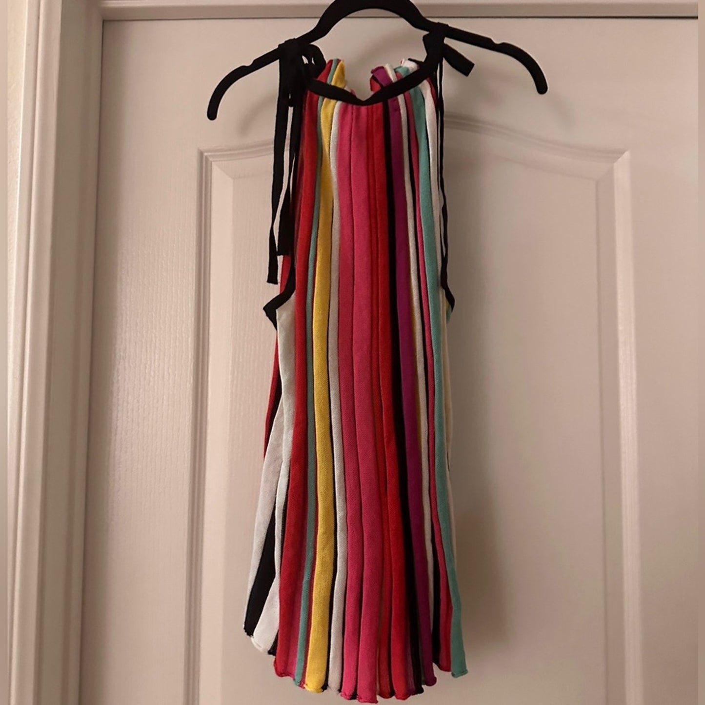 New York & Company multicolored mod inspired knit tank blouse size XL