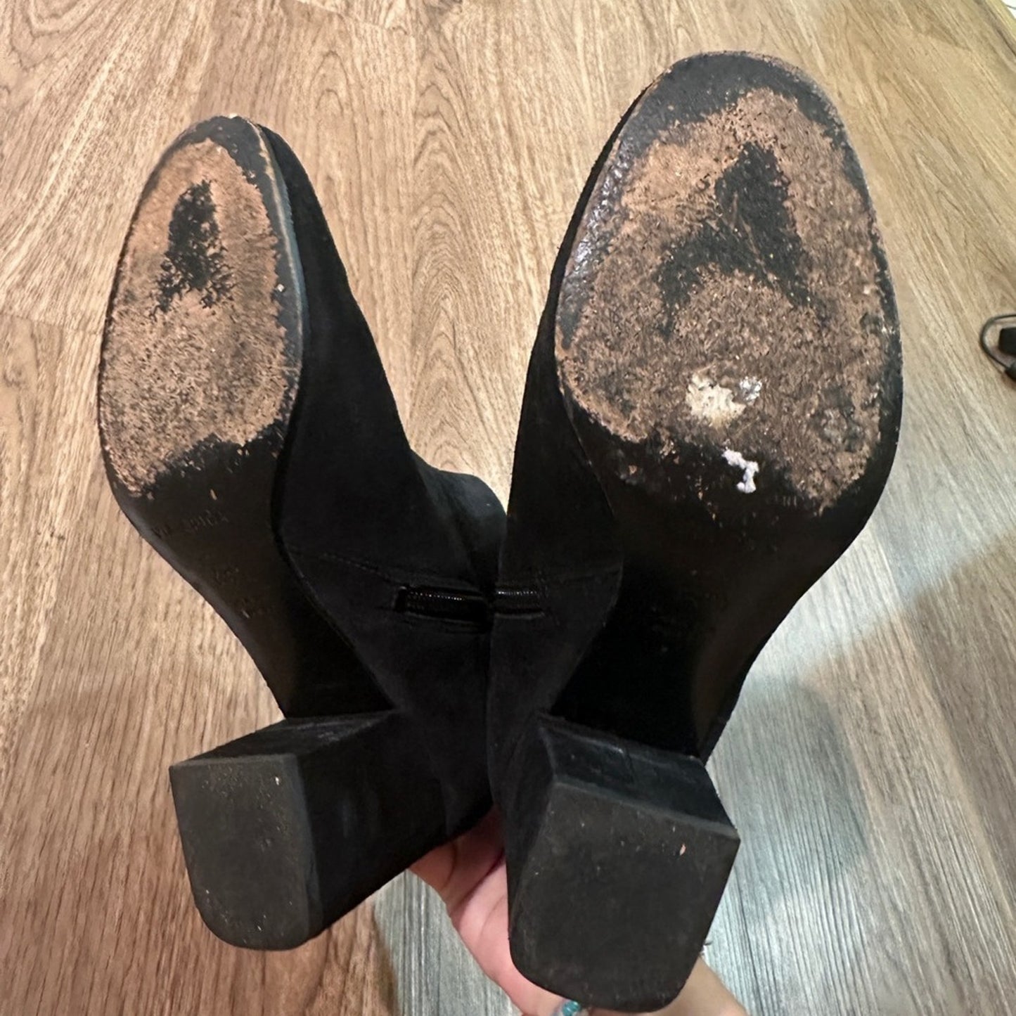 Via Spiga black suede ankle booties size 7