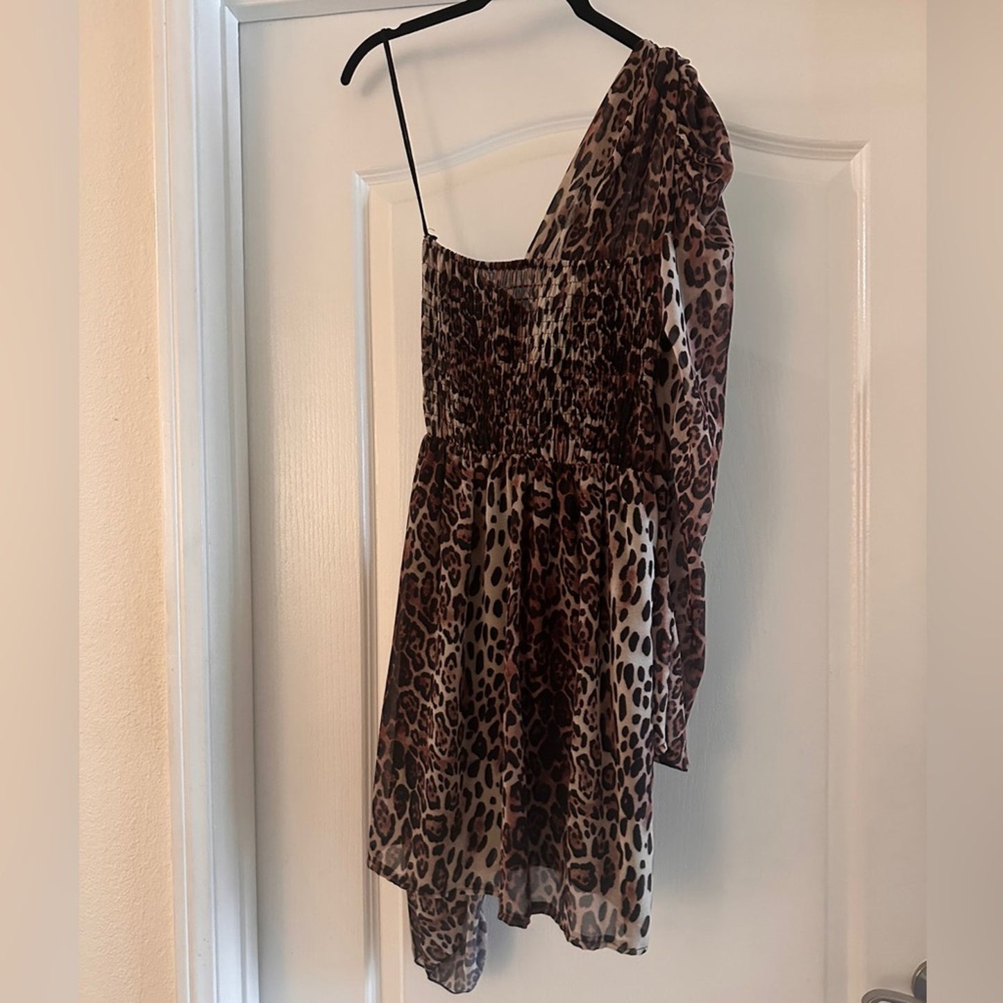 Fashion Four one shoulder cheetah print mini dress size small