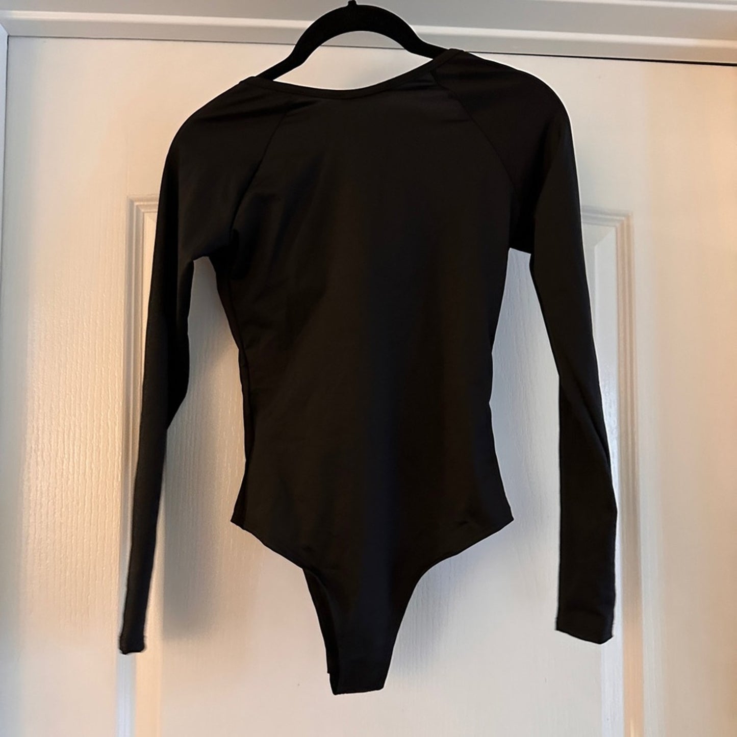 NWT Fashion Nova “scoop em up” bodysuit size XS