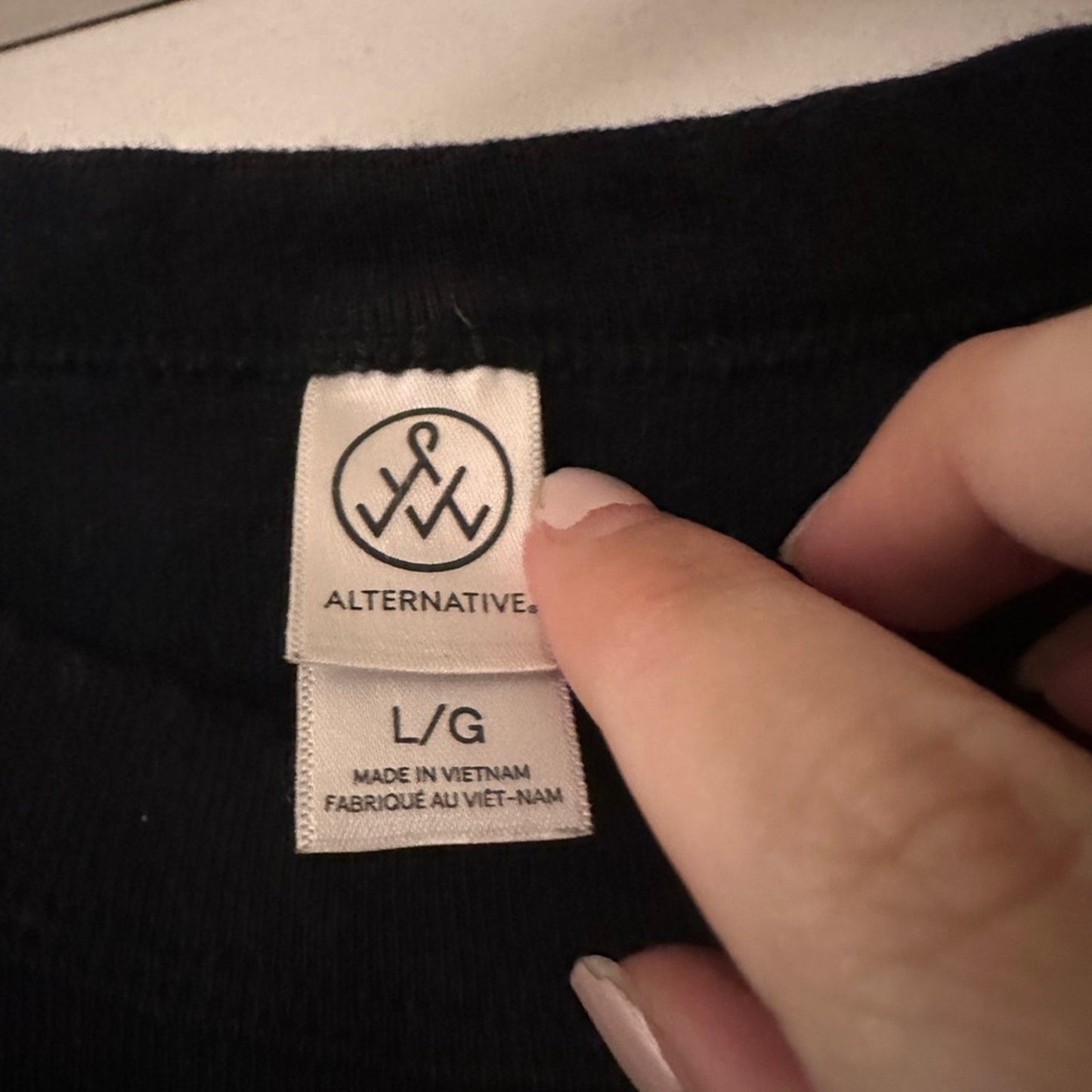 Alternative apparel boxy pocket tee size large