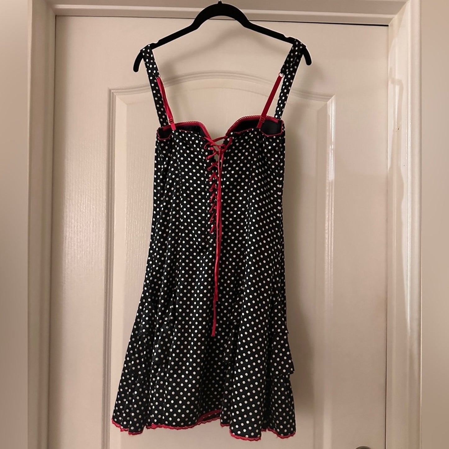 🍷Black and white polkadot chemise