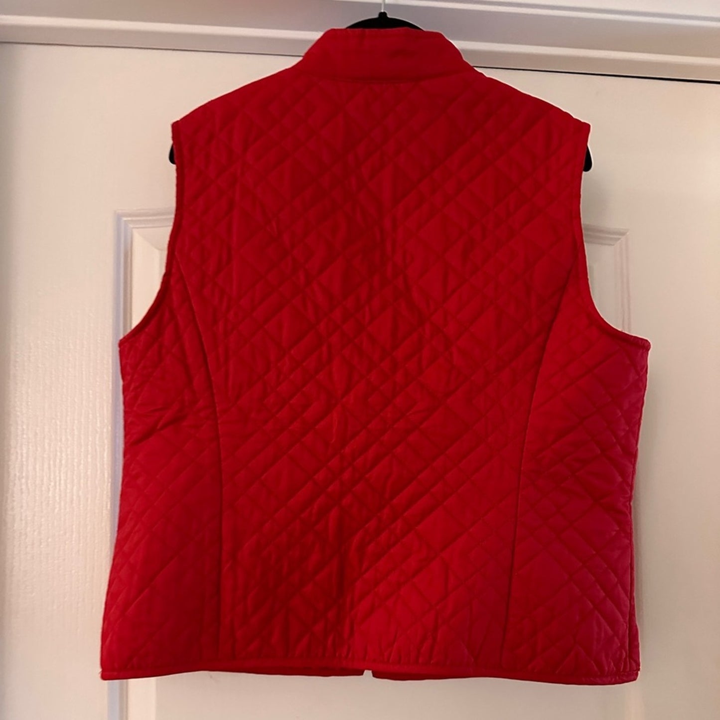 A Line Red quilted red vest size large