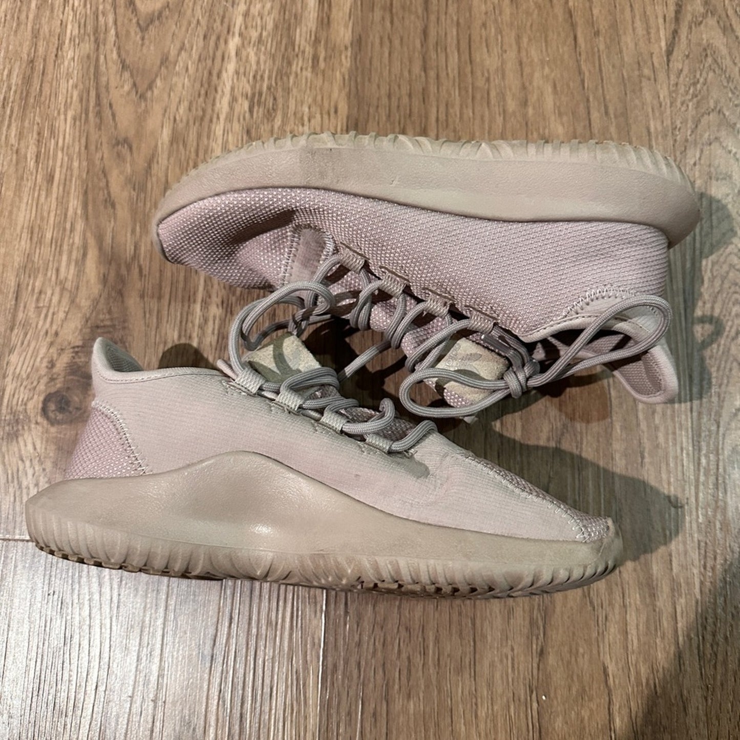 Adidas lilac purple shoes size 4