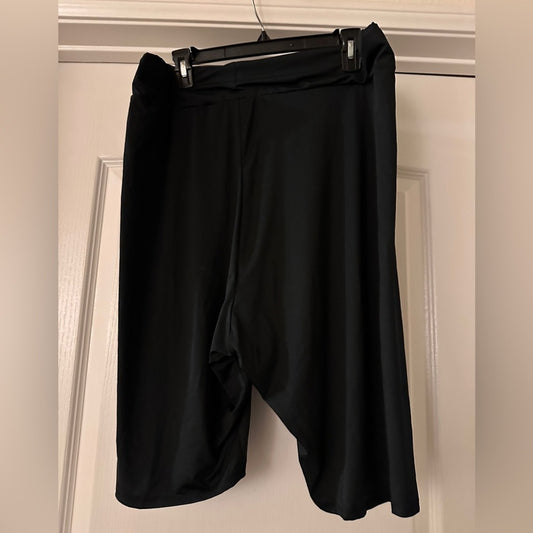 NWT Prettylittlething black skinny high waisted cycle shorts size 18
