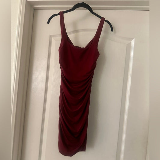 🍷 NWT Luvalot bodycon red mini dress size US 2