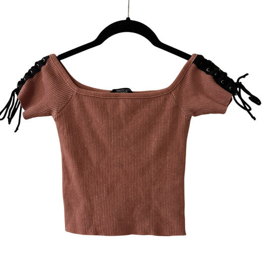 Pretty knit mauve ribbed knit cropped tee size medium