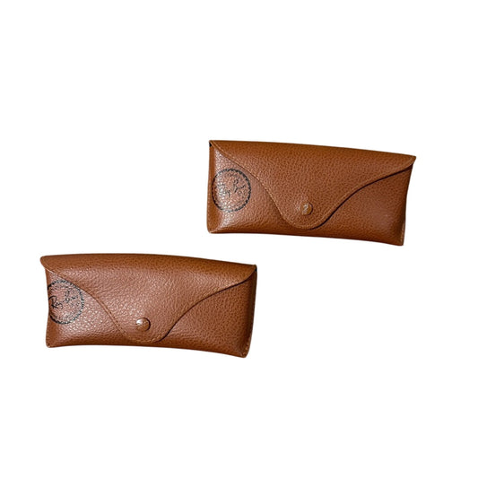 🍷Set of 2 Rayban light brown cases