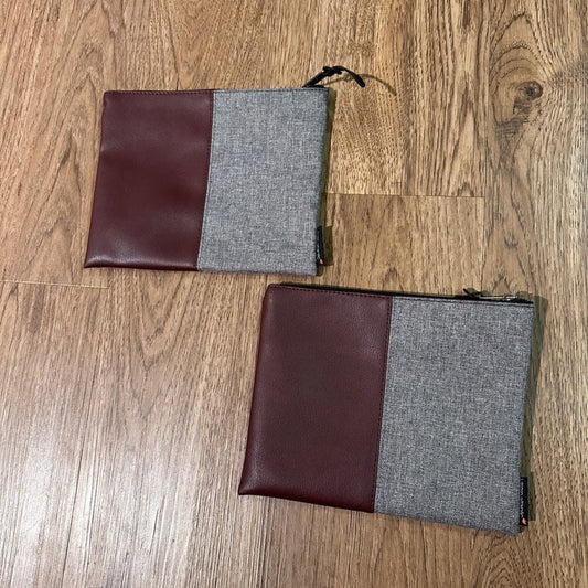 🍷Herschel supply co set of 2 airplane toiletry cases