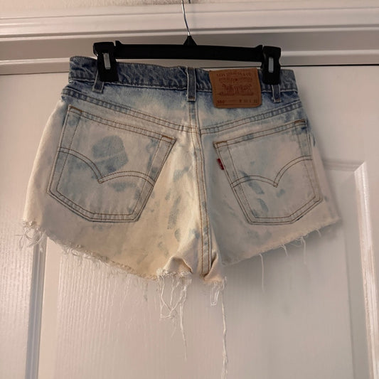 Care bear hand painted Levi’s distressed denim shorts size 28