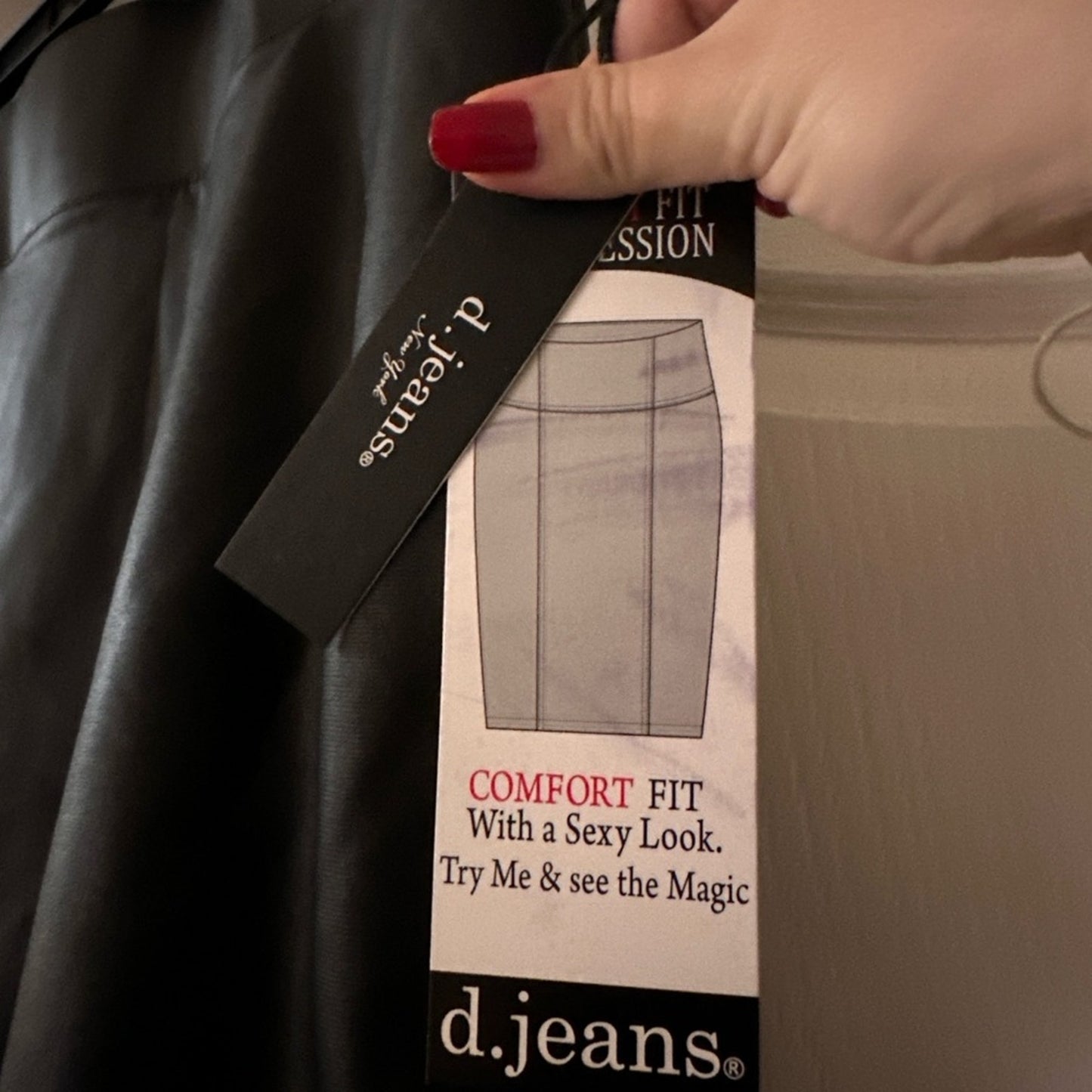 NWT d jeans faux leather black pencil skirt size 6