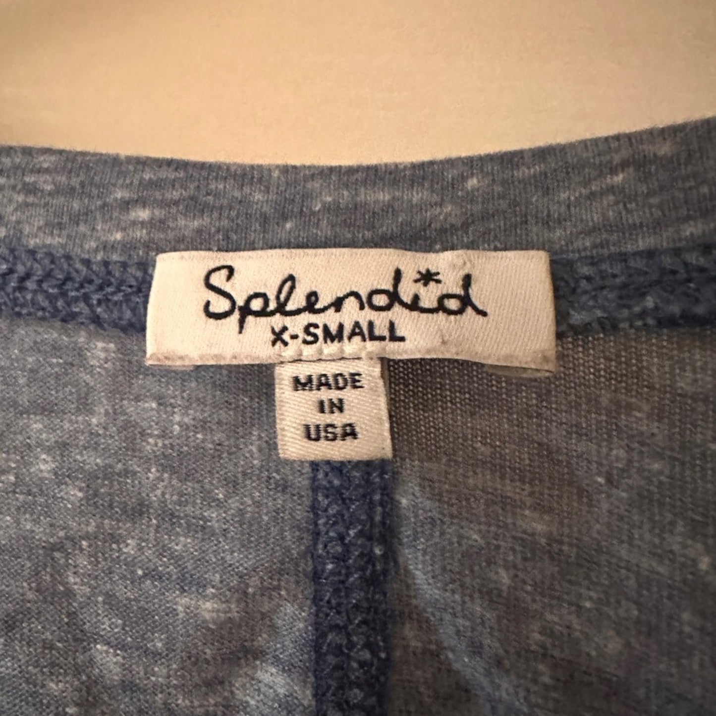 Splendid blue speckled top size XS